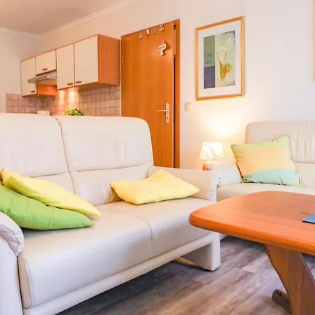 Nige Ooge 2 Apartament